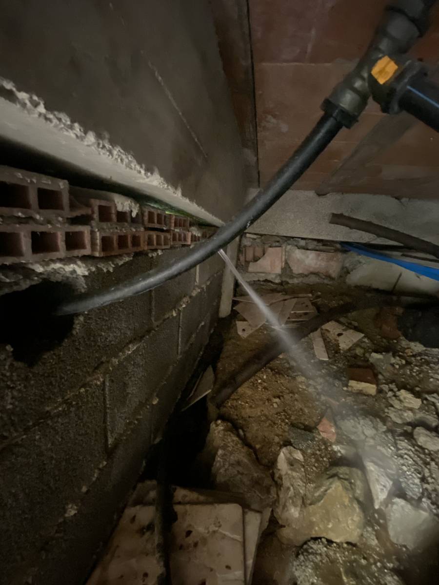 Réparation fuite d'eau en urgence sur arrivée d'eau général par un plombier sur Marseille